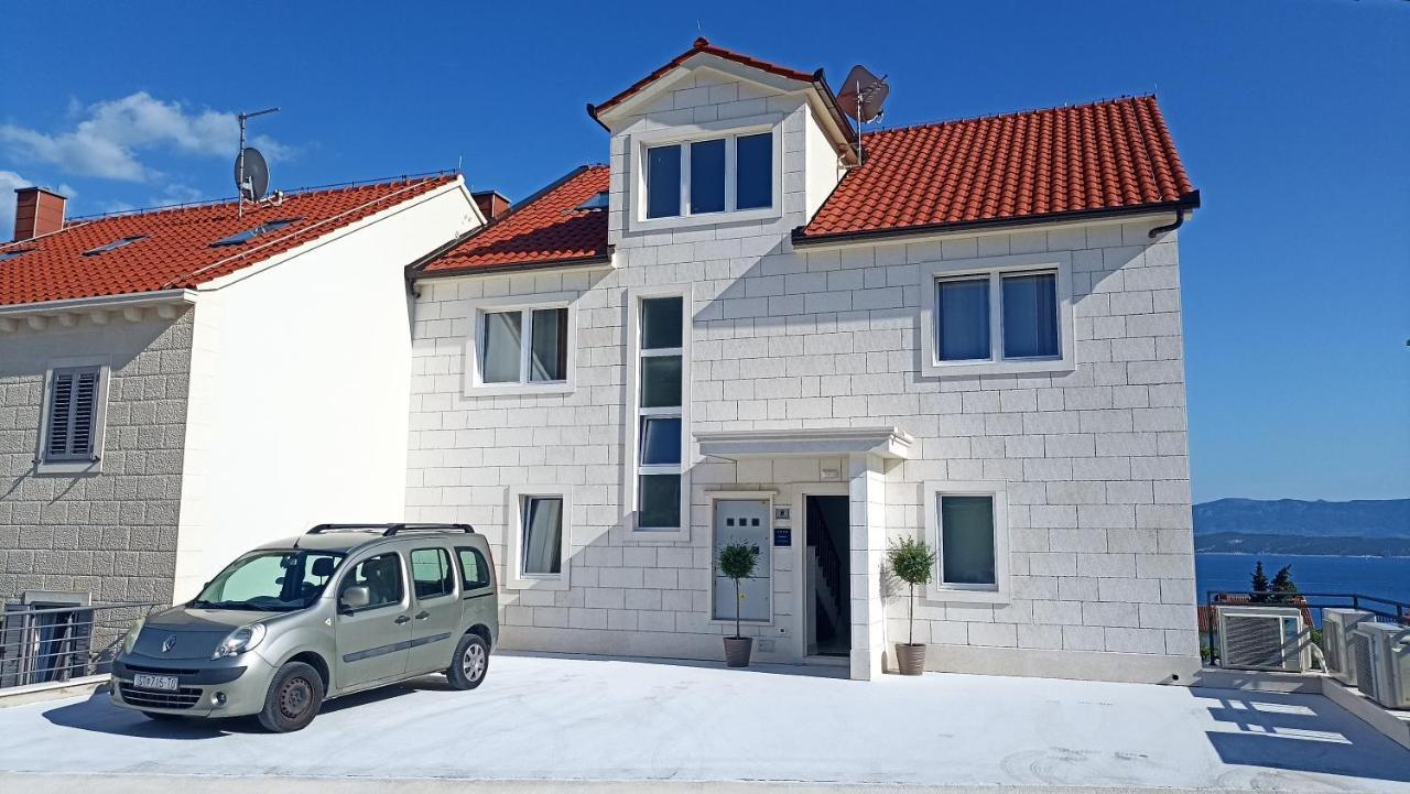 The Father'S House Bol Exterior photo